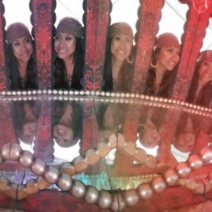 Meet your Posher, Pearl